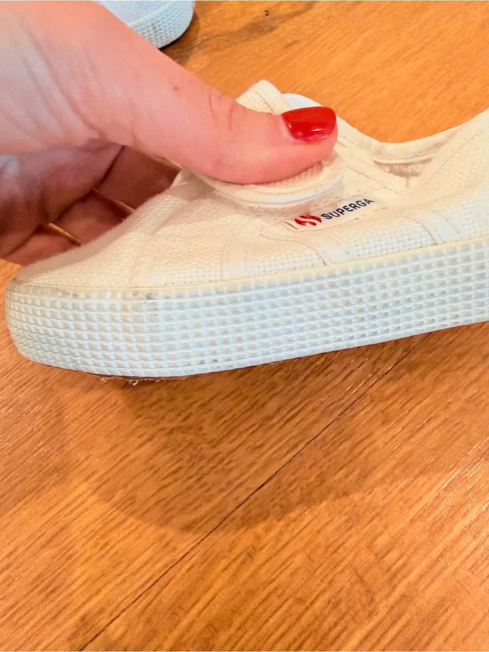 Superga great gently